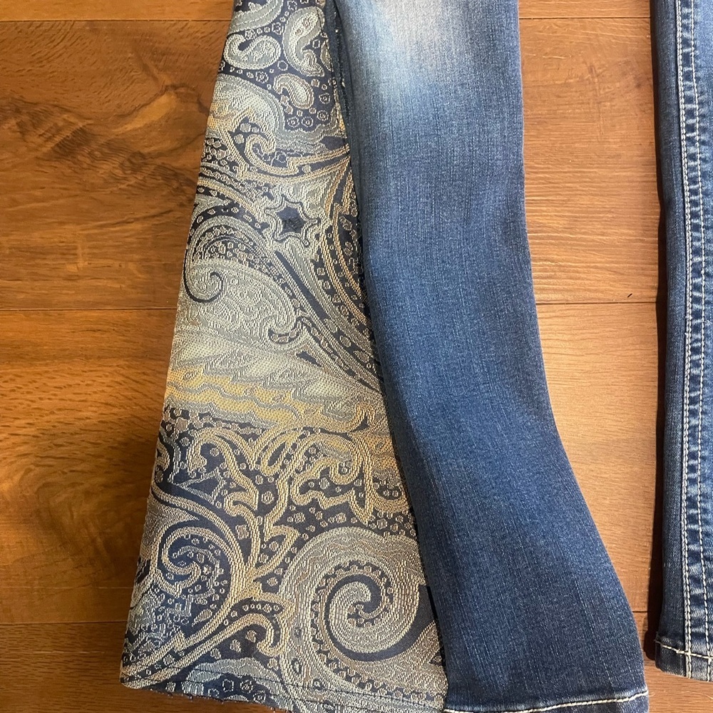 Wallflower Upcycled Bell Bottom Boho Jeans Sz3 Unique Handcrafted Paisley Design - Picture 4 of 15